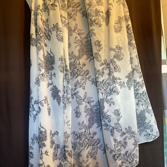 Flowy vest - Picture 2 of 3